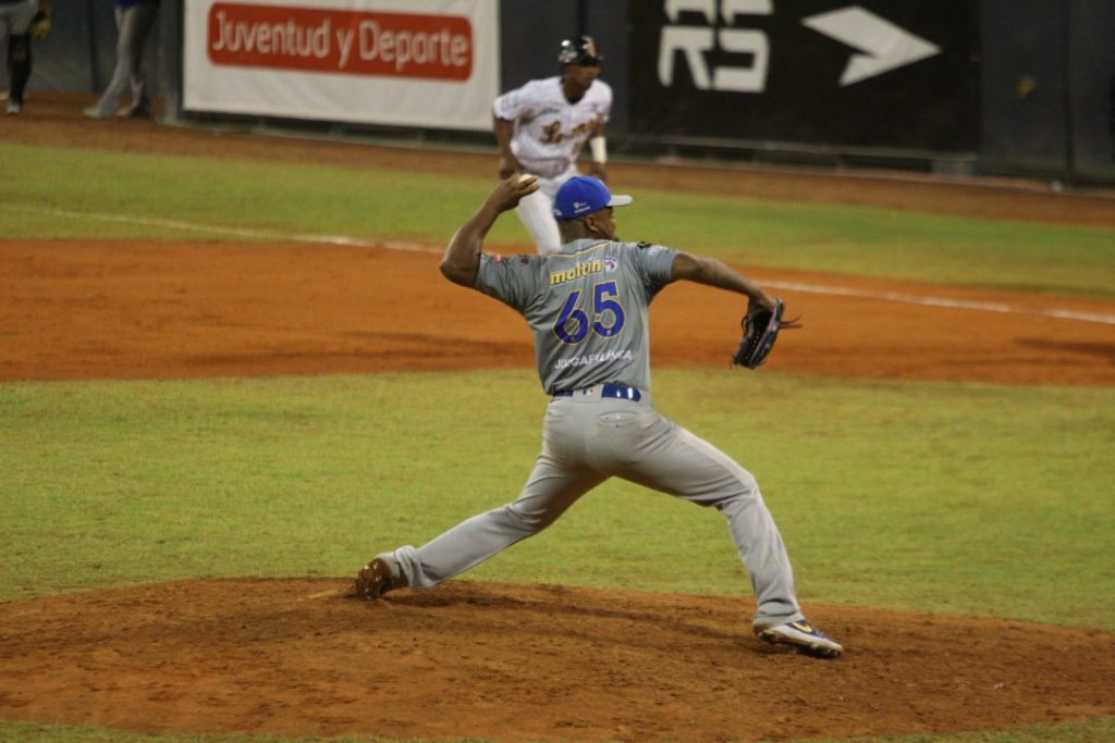 Yohander Méndez-Navegantes del Magallanes