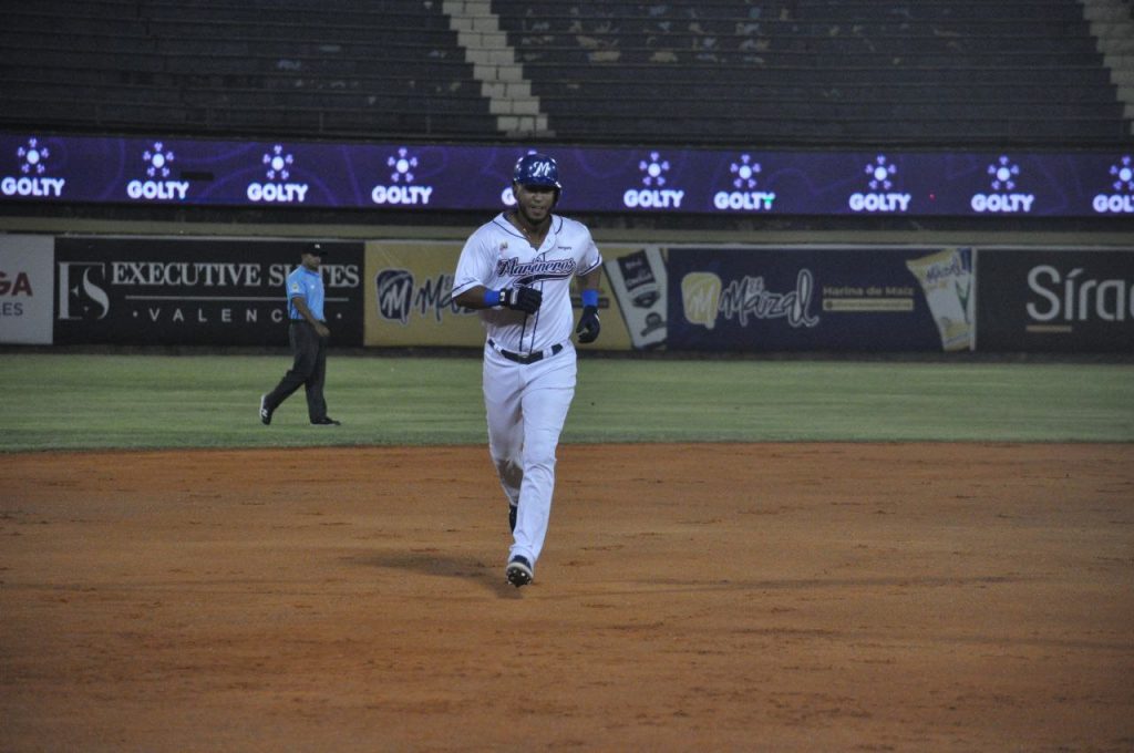 Edgar Durán-Marineros de Carabobo