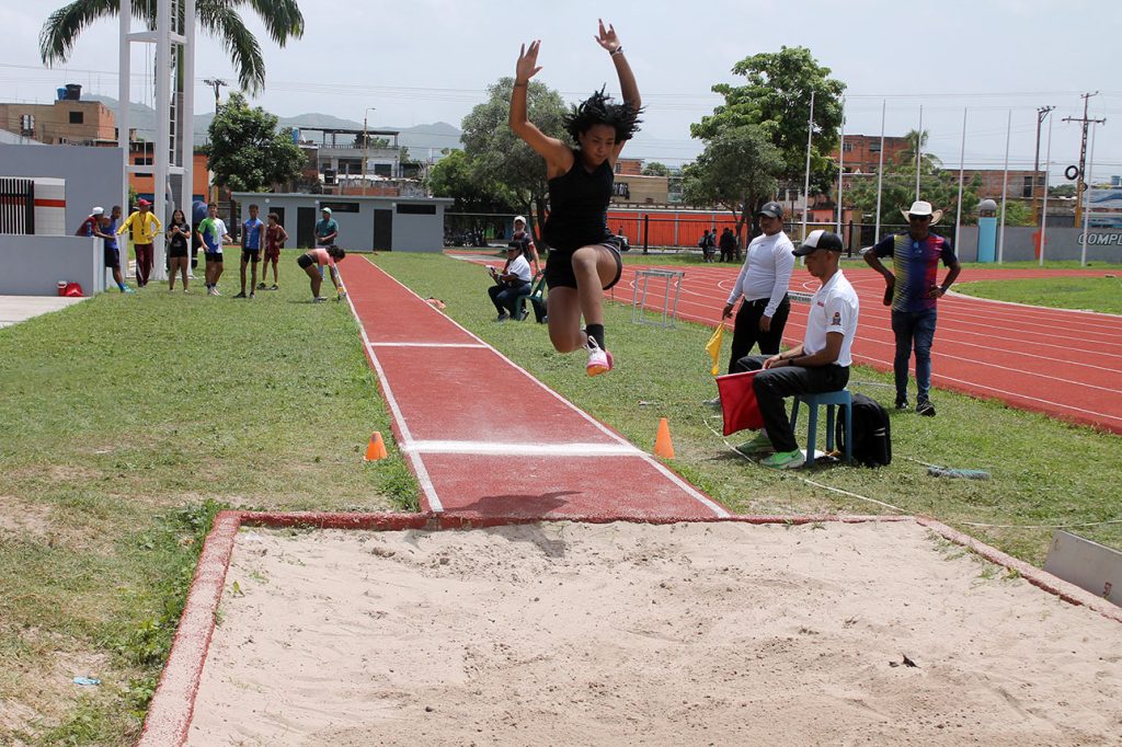 El atletismo-Juegos Estudiantiles