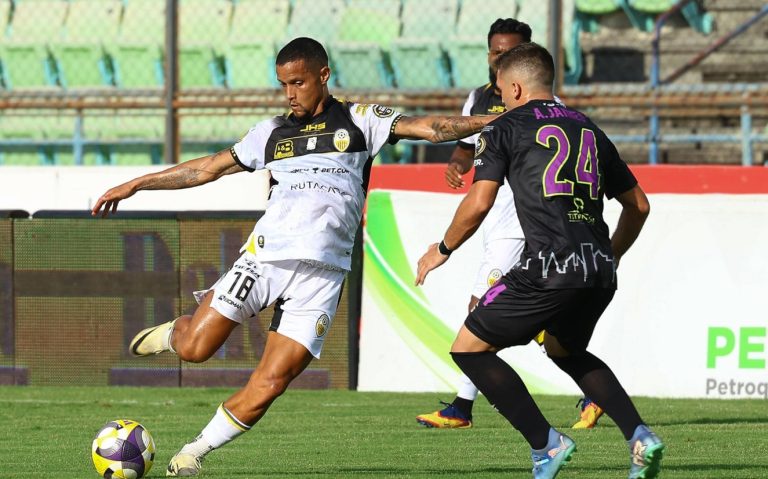 Deportivo Táchira-Liga FUTVE