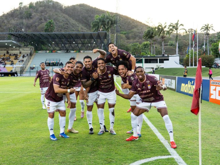 Carabobo FC-Deportivo Rayo Zuliano