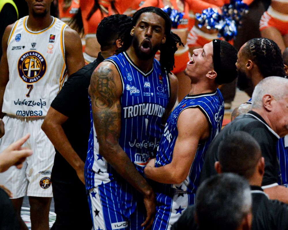 Donta Smith-Trotamundos de Carabobo