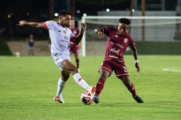 Carabobo FC vs UCV