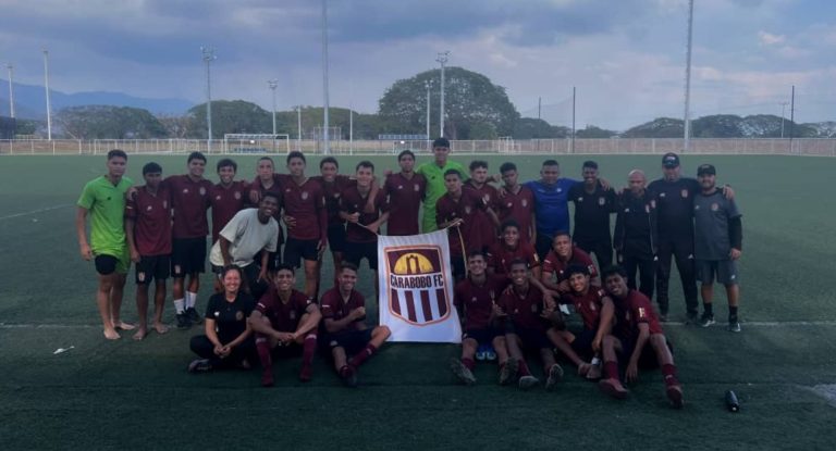 Carabobo FC-Liga Futve Junior