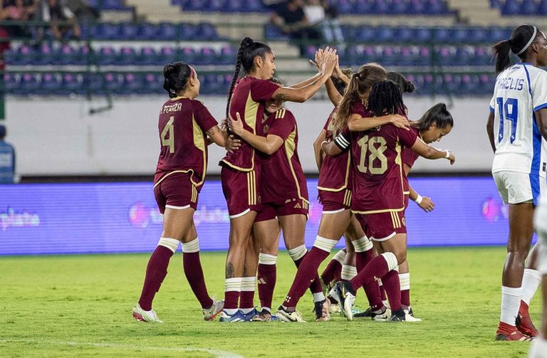 Venezuela Femenino Adulto