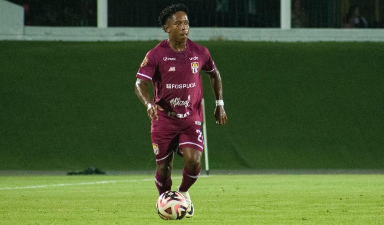 Freiver Ruiz-Carabobo FC