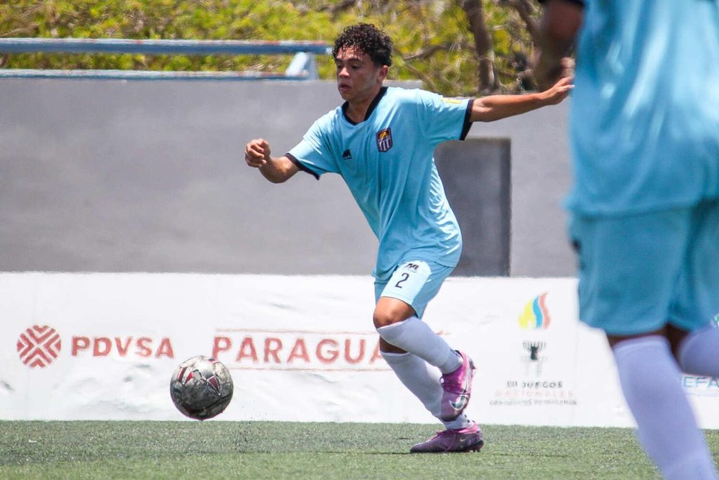 Carabobo FC-Liga Futve Junior