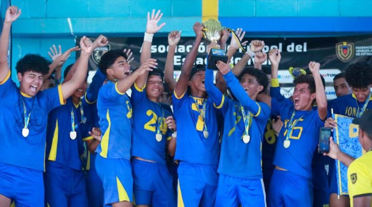 Equipos de Bolívar alzaron trofeos en la jornada de finales