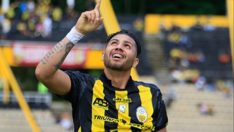 Deportivo Táchira-Academia Puerto Cabello