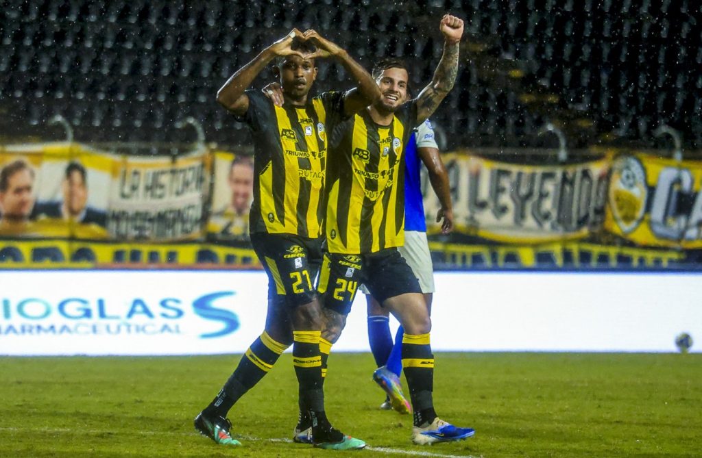 Deportivo Táchira-Deportivo Rayo Zuliano