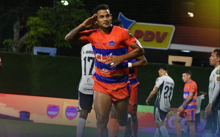 Edwuin Pernía-Academia Puerto Cabello