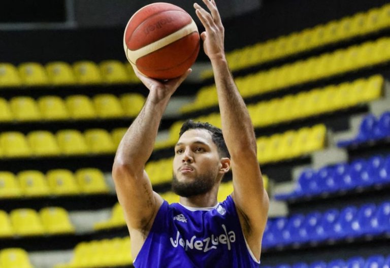 Fernando Fuenmayor-Venezuela