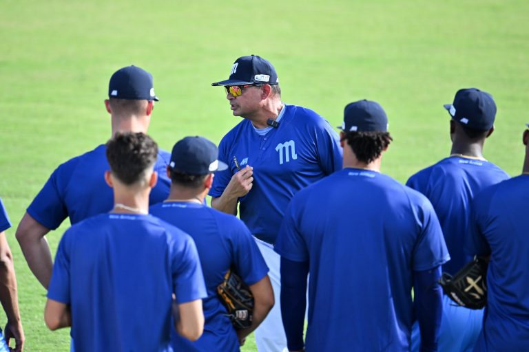 Darwin Marrero-Navegantes del Magallanes