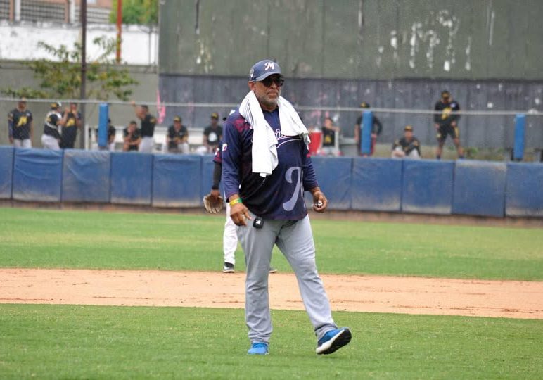 Clemente Álvarez-mñanager de Marineros de Carabobo