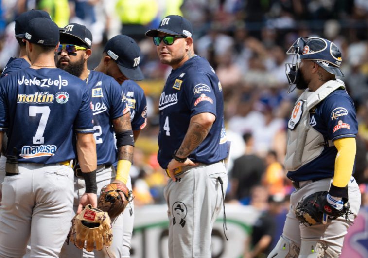 Navegantes del Magallanes-Caribes de Anzoátegui